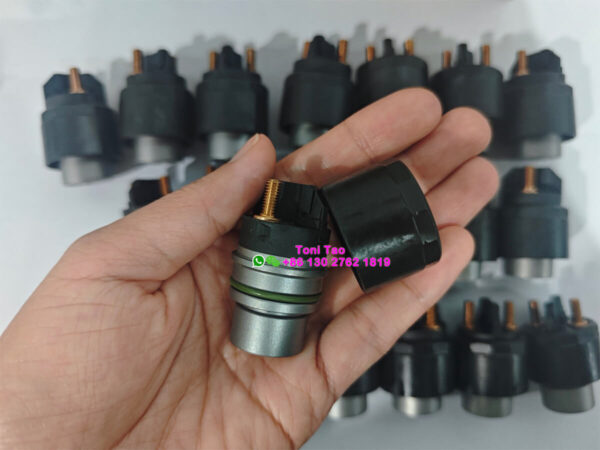 bosch injector solenoid valve f00rj04925, f 00r j04 925 injector coil for 0445120161, 0445120219, 0445120224