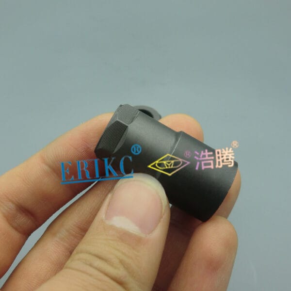 f00vc14016 f 00v c14 016 nozzle retaining nut (Φ18.8×35×m17×0.75) for bosch diesel injector | cross ref. f00vc14012